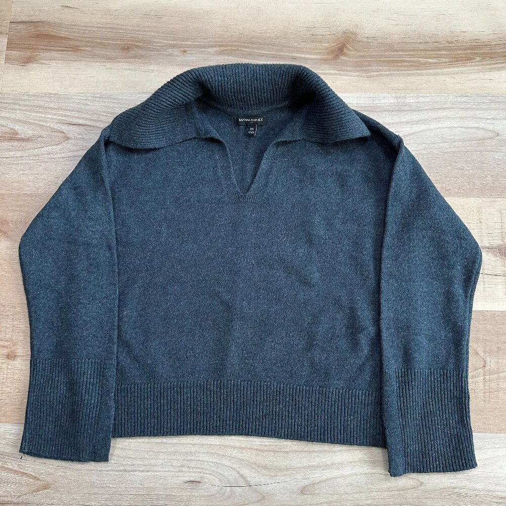 Banana republic sweater Women's XS